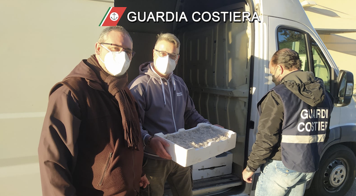 contrasto-alla-pesca-abusiva