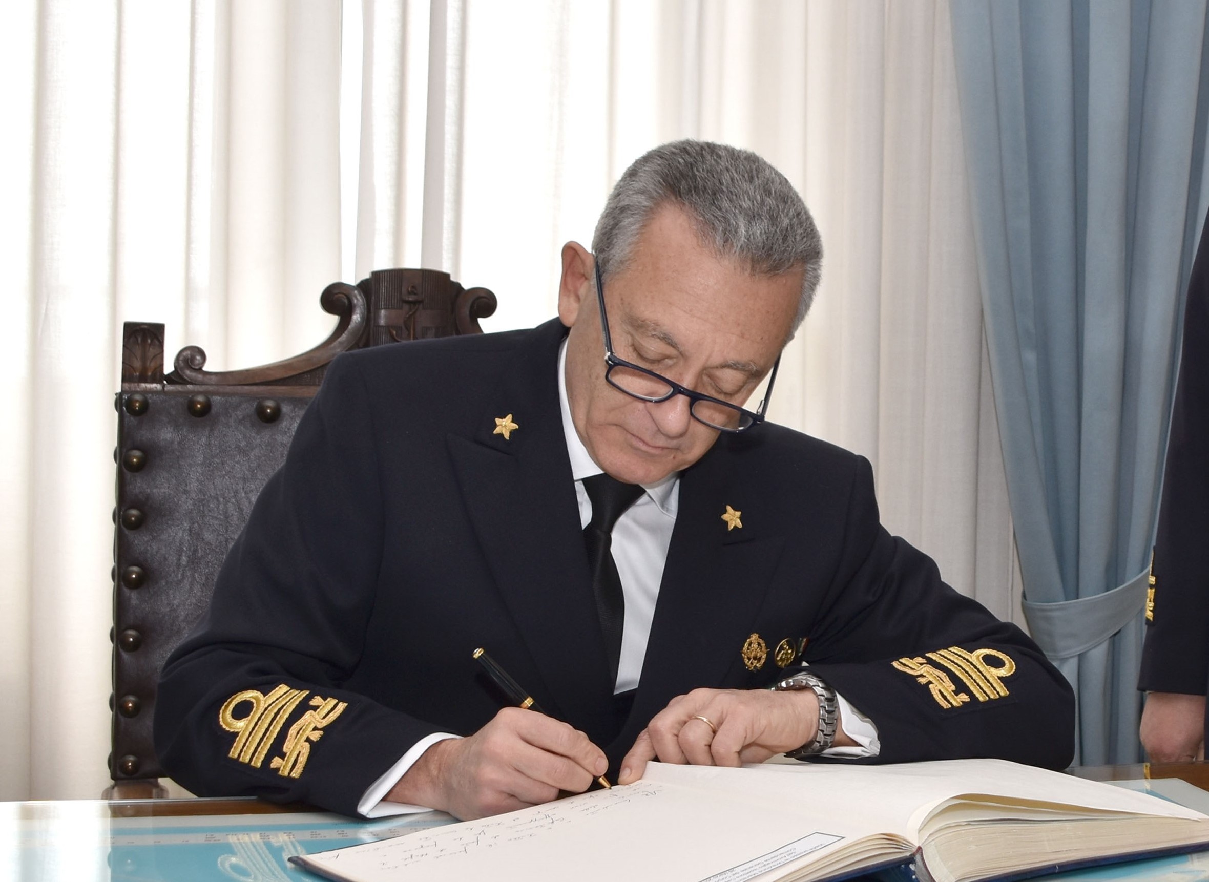 ammiraglio-pettorino-commissario-delladsp-mare-adriatico-centrale